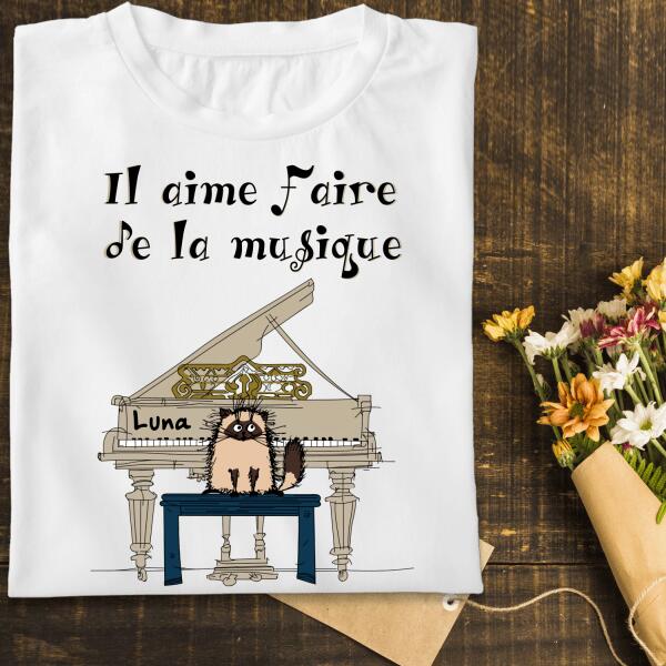 Il aime faire de la musique.. - T-shirt personnalisé